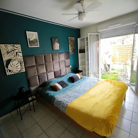 Appartement T2 En Residence Securisee Oloron-Sainte-Marie Exterior photo