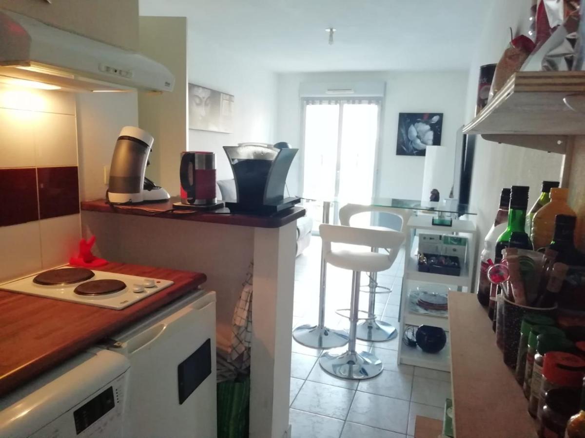Appartement T2 En Residence Securisee Oloron-Sainte-Marie Exterior photo