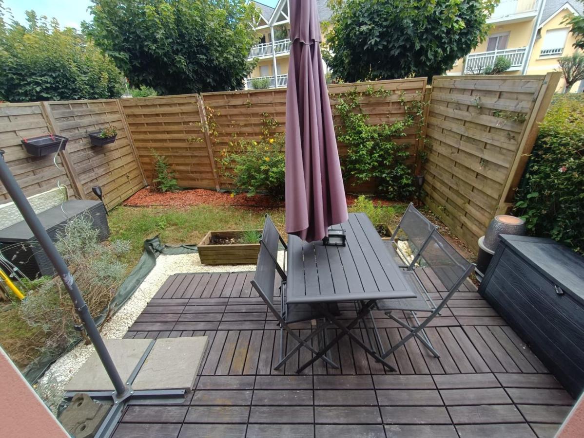 Appartement T2 En Residence Securisee Oloron-Sainte-Marie Exterior photo